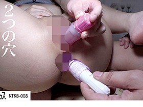 青いアナル 2人目 少女の尻の穴を激しく愛した。　サンプル画像08